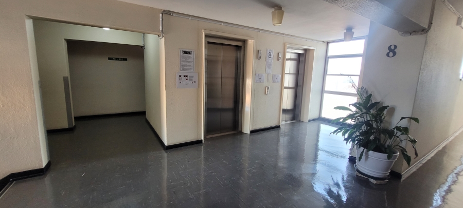 1 Bedroom Property for Sale in Humewood Eastern Cape